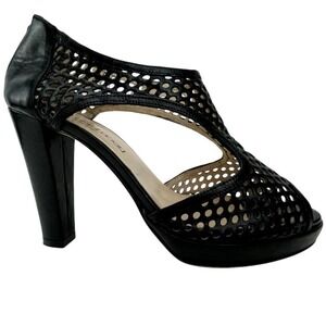 GASTONE LUCIOLI Womens EU(36) US(6) Black Leather Perforated Peep Toe Shoe Italy